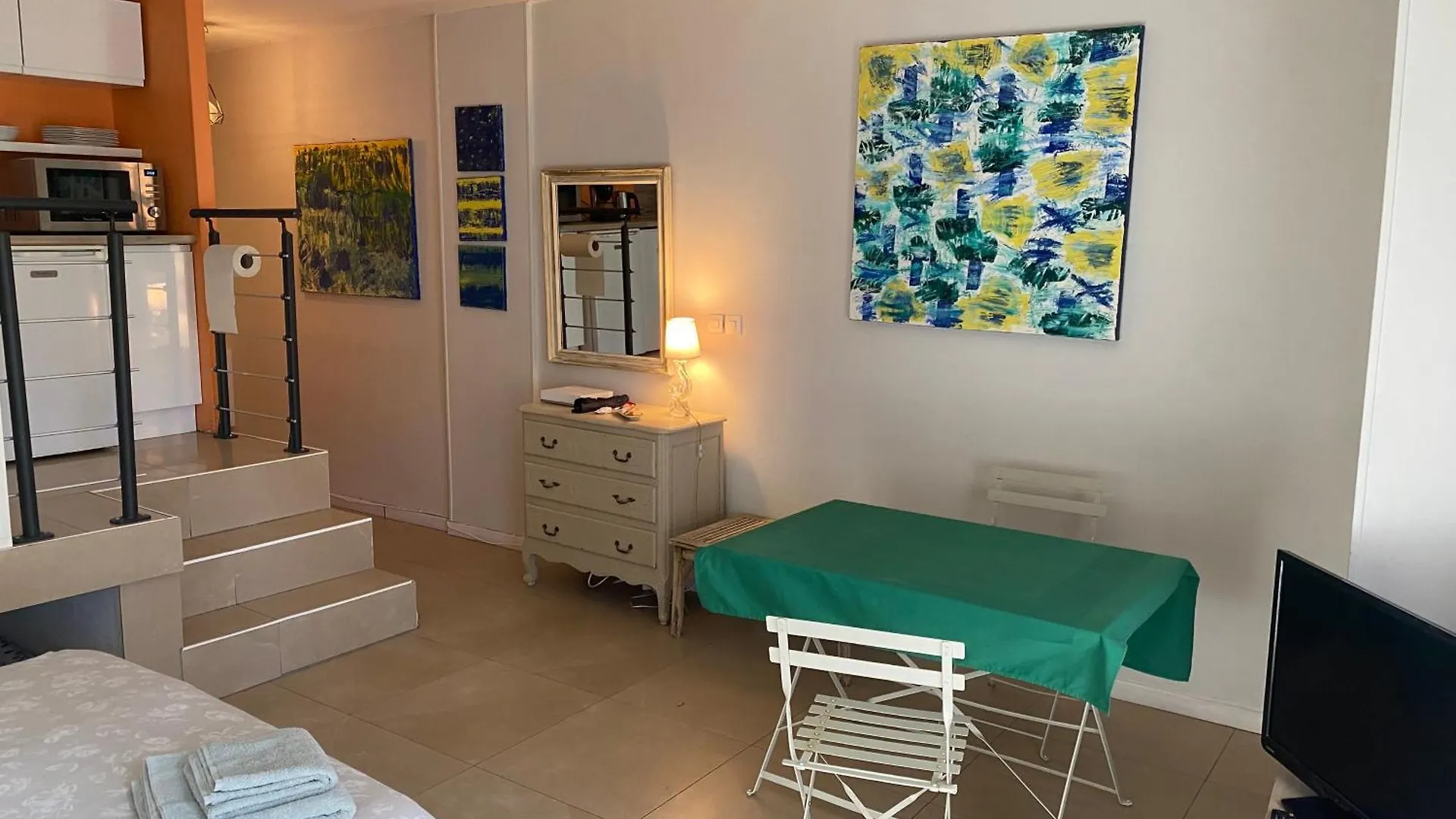 Studio En Location Saisonniere A Cannes Frankrike